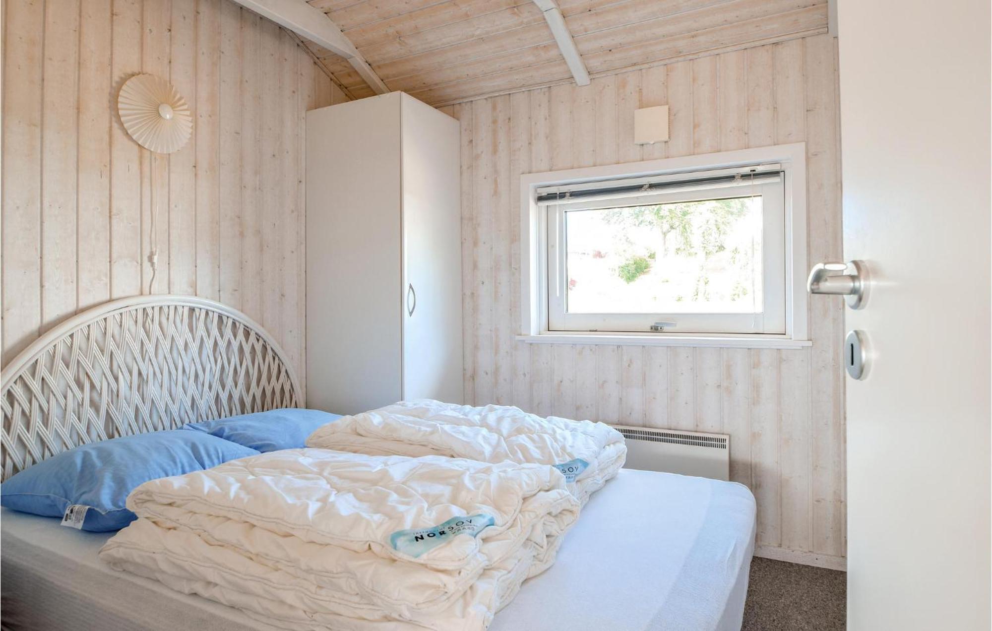 Amazing Home In Bjert With Wifi Binderup Strand Dış mekan fotoğraf